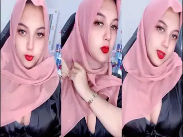 Bokep Jilbab Hijabers Belahan Payudara Montok Live