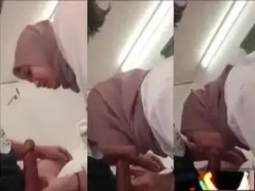 Bokep Jilbab Main Belakang Saat Istirahat Sekolah